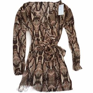 NWT Diva Boutique Pink Multi Snake Pattern LS Dres